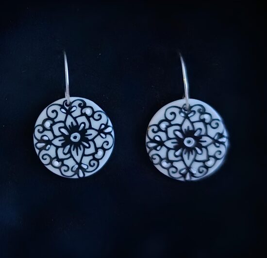 Porcelāna auskari "Mandalas zieds"